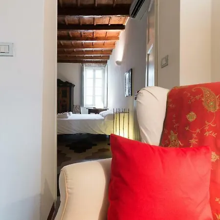 Apartamento Ticinese 59 *