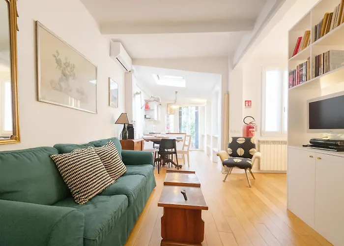 Ticinese 59 Apartment *
