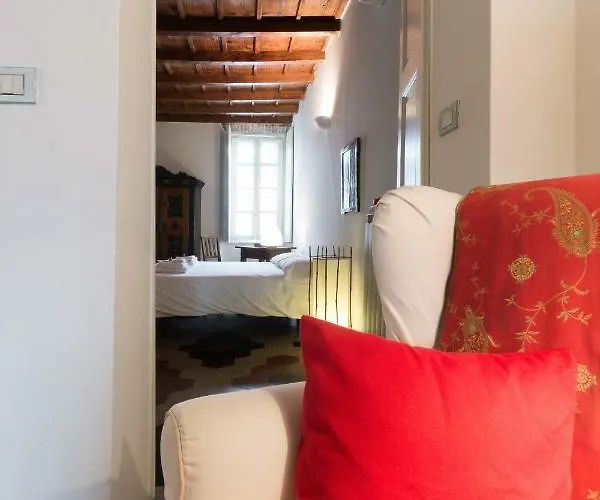Apartment Ticinese 59 *